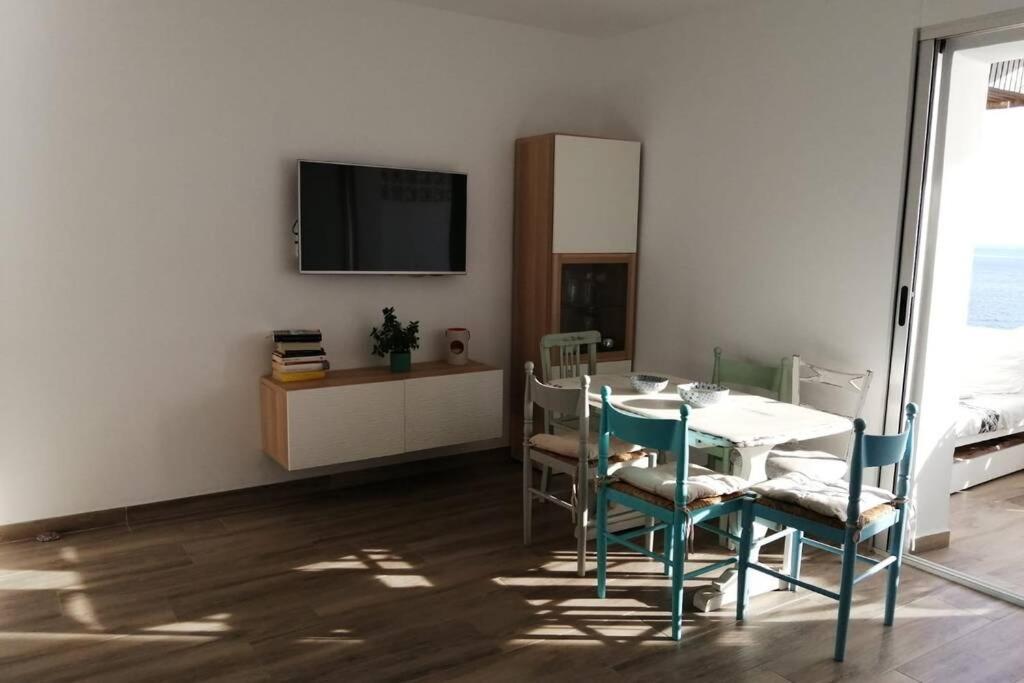 Apartamento Frente Al Mar. Альмуньекар Экстерьер фото
